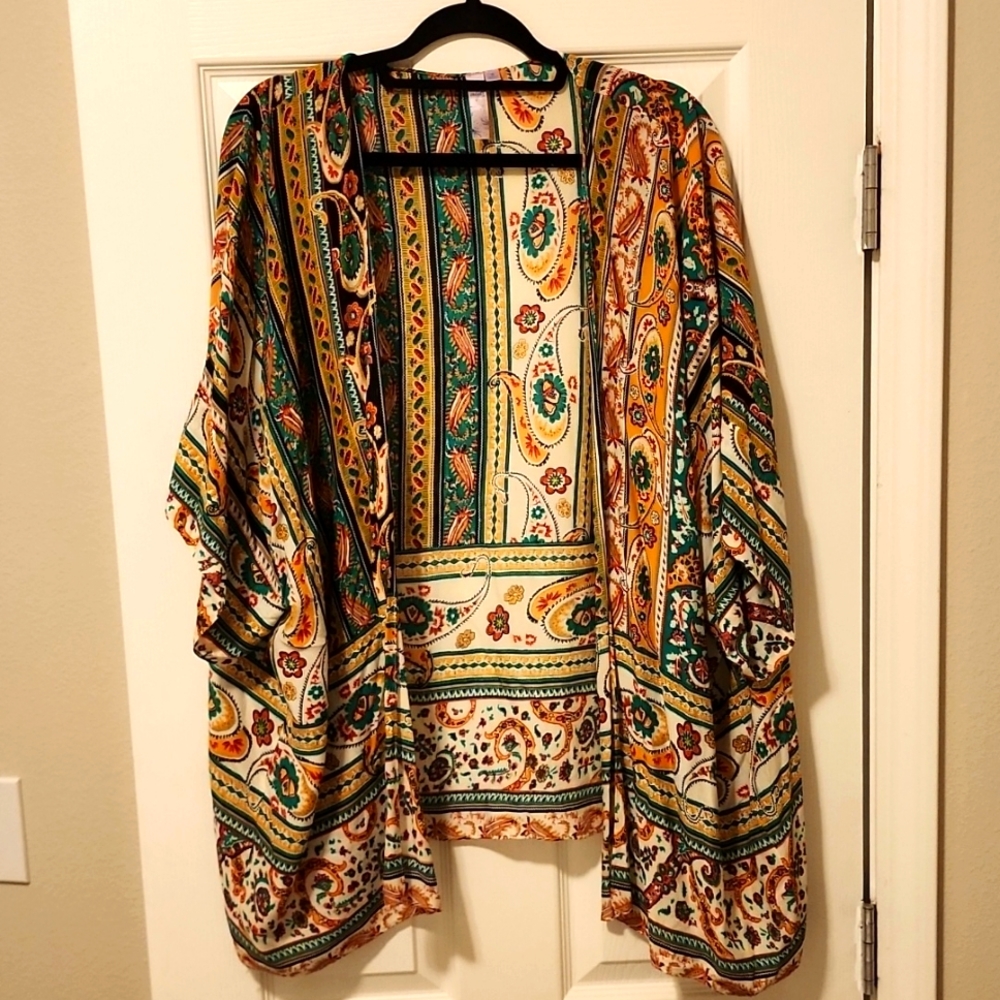 Beautiful & Bright Boho Kimono